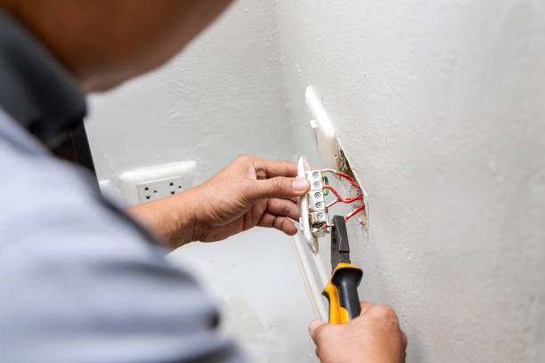 Best Affordable Emergency Electrician  in St Vincent College, PA